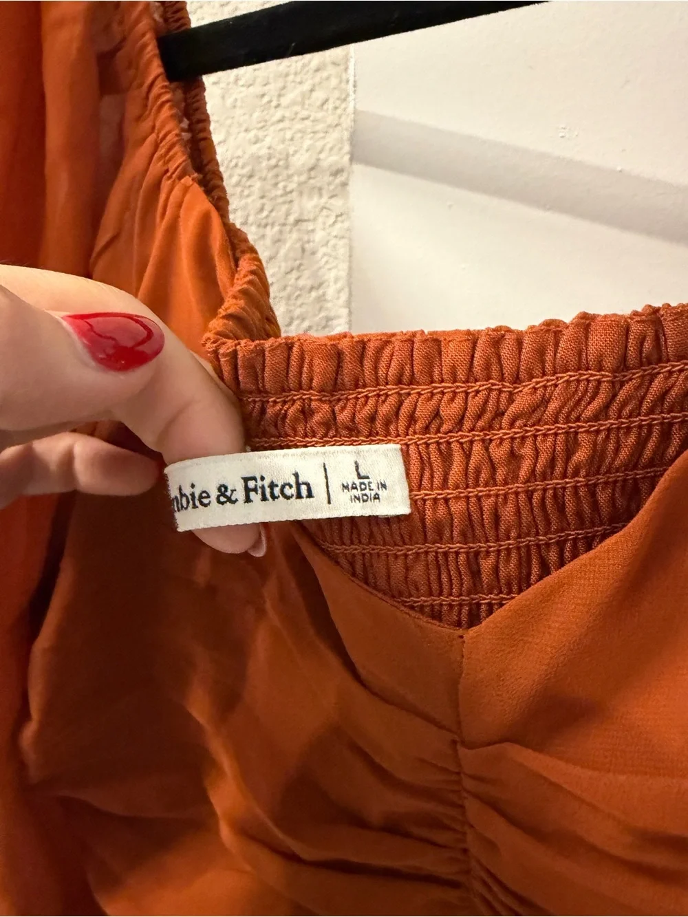 Abercrombie & Fitch women rust